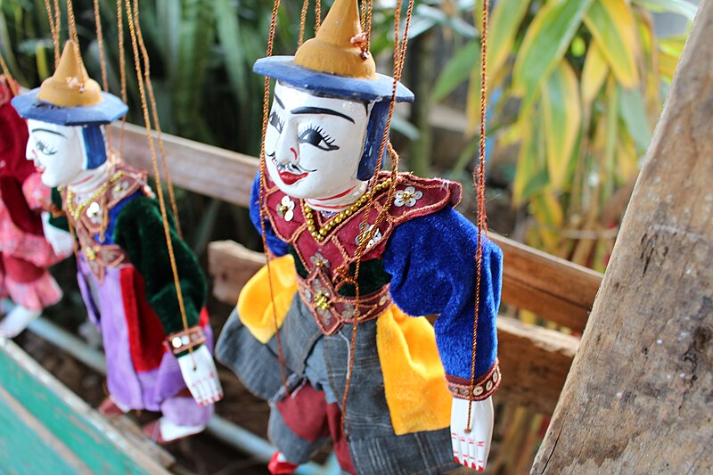 File:Traditional Burmese Commander-in-chief Marionette.jpg