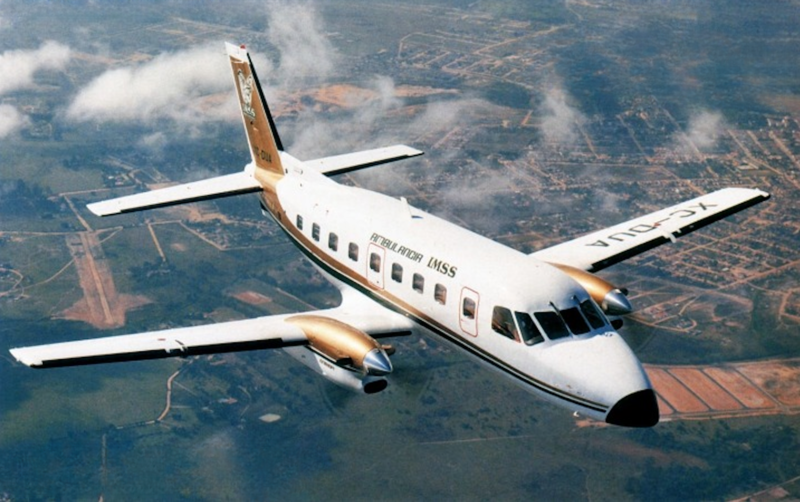 File:Ambulancia aérea del IMSS.png