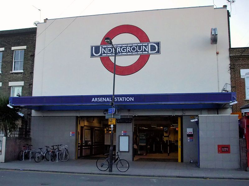 File:Arsenal station entrance.JPG