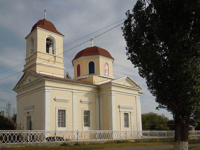 Файл:Church in Orlivka 01.jpg