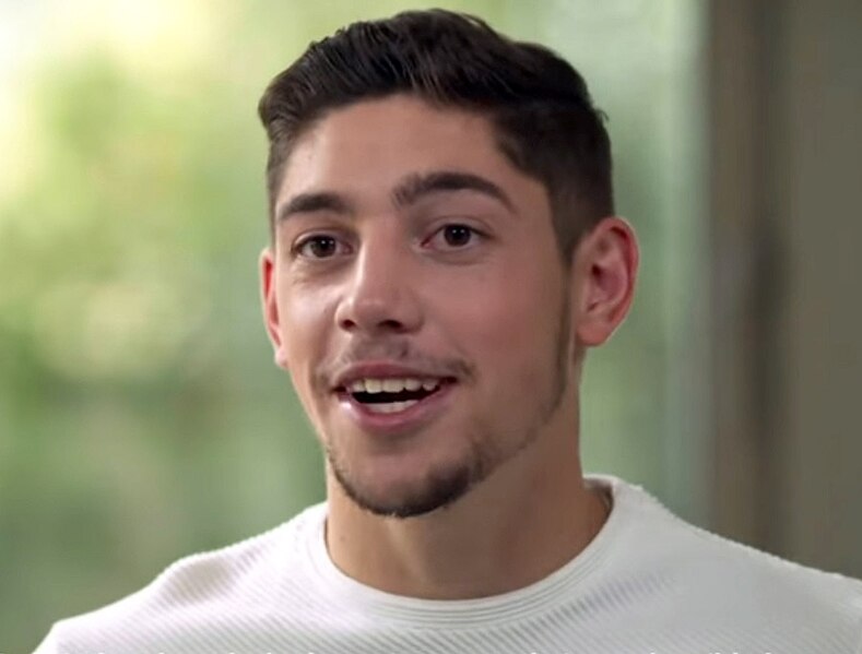 Archivo:Federico Valverde 2021 (cropped).jpg