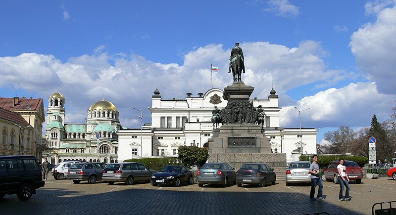 File:1-Sofia-parliament-square-ifb.JPG