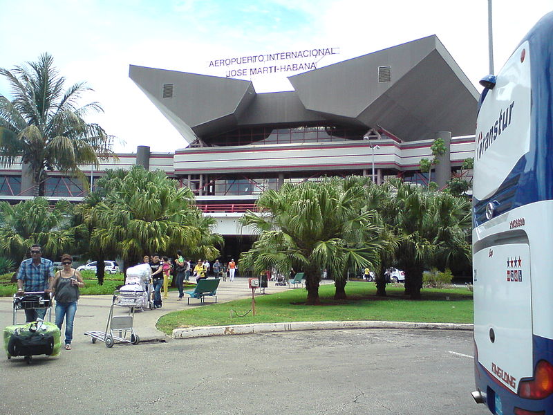 File:Aeropuerto José Martí.JPG