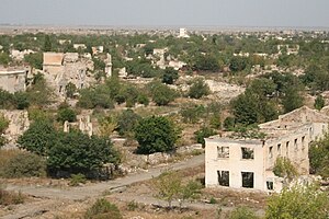 Город-призрак Агдам после сражения