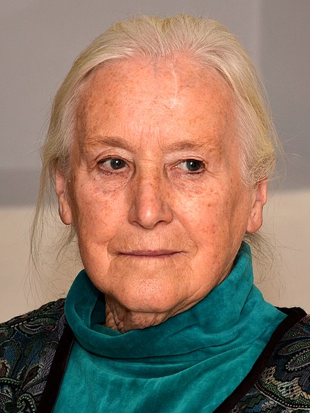 Archivo:Alena-Kučerová,-GuBK,-2014.jpg