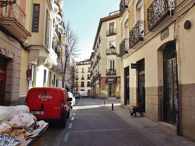 Archivo:Calle de Belén.JPG