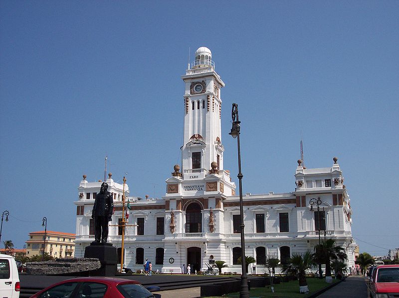 Archivo:Faro de Venustiano Carranza-Veracruz-Mexico.jpeg