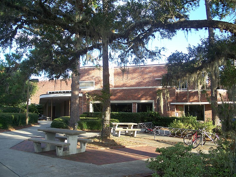 File:Gville UF Hub01.jpg