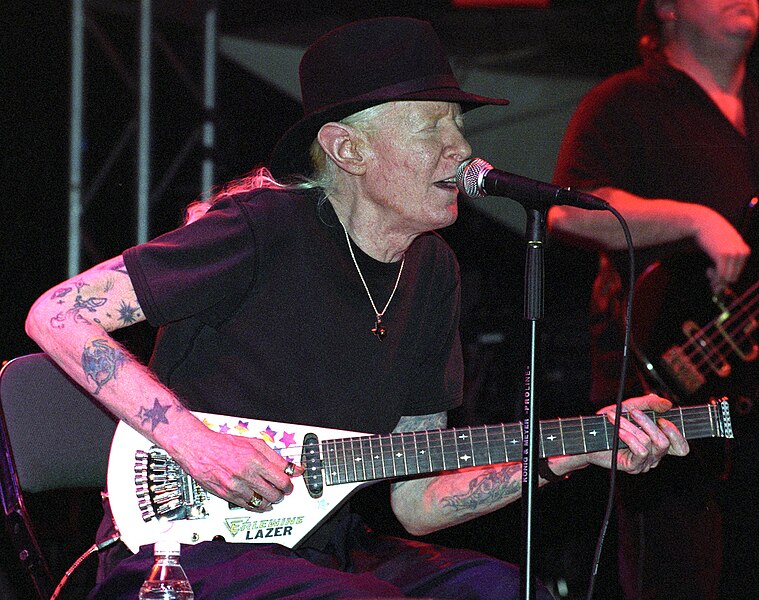 File:Johnny Winter.jpg