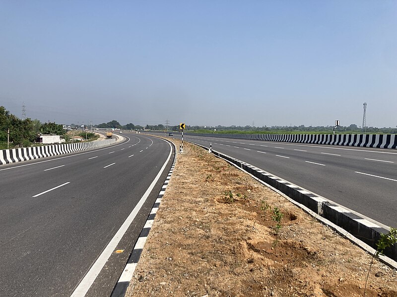 File:NH 140 near Tirupati.jpg