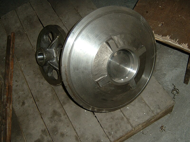 File:Nozzle check valve disc-The-Alloy-Valve-Stockist.JPG