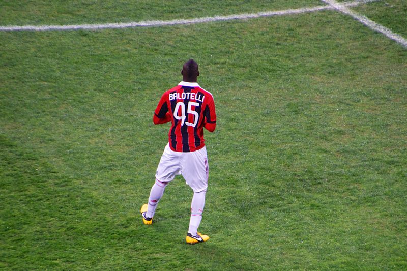 File:Balotelli Inter-Milan february 2013.jpg