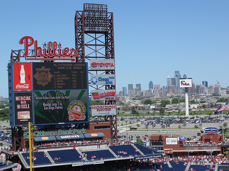 File:CitizensBankSkyline.JPG