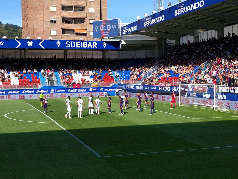 Archivo:Eibar1-0Lega20182.jpg