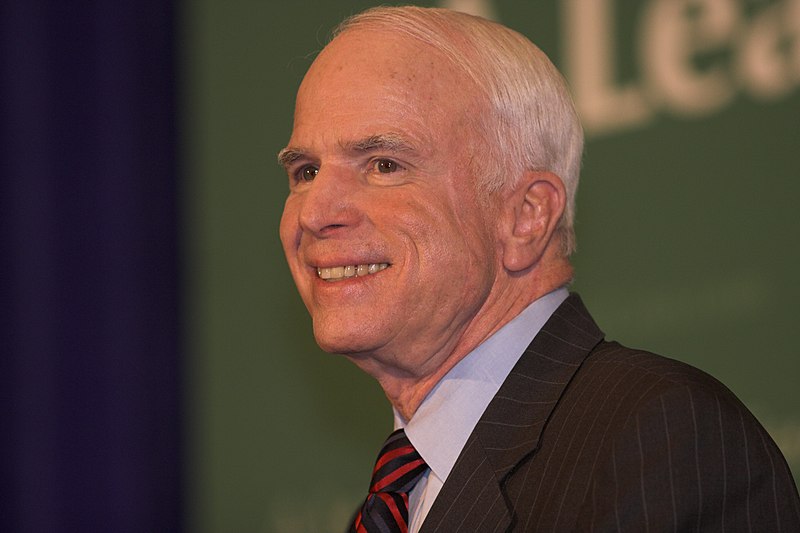 File:JohnMcCainSmileKennerJune2008.jpg