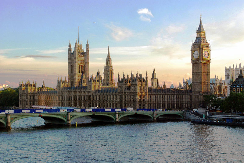 Archivo:Parliament at Sunset.JPG