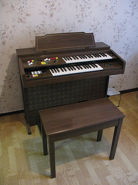 File:Yamaha Electone A-55.jpg