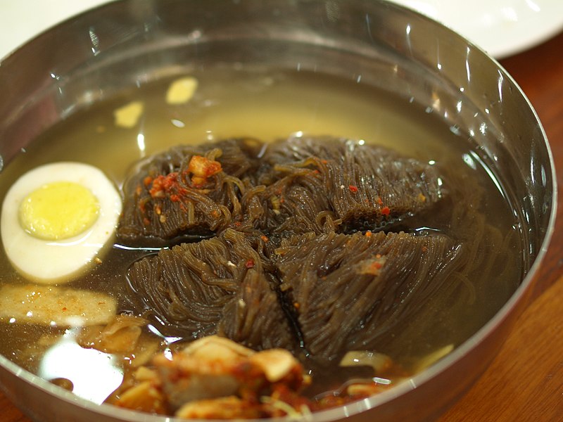 File:Korean cuisine-Naengmyeon-02.jpg