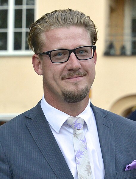 File:Linus Bylund 2014.jpg