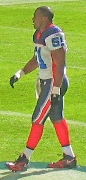 File:Takeo Spikes Bills.jpg