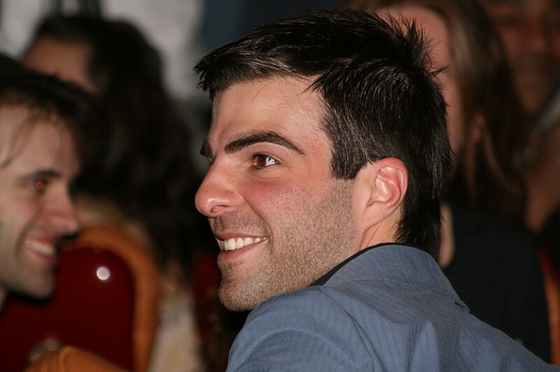 Archivo:Zachary quinto smile.jpg