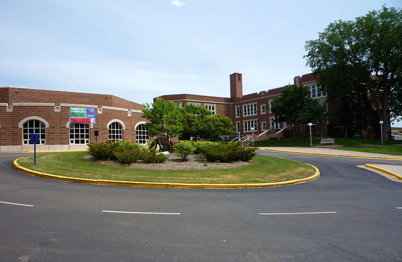 File:2009-0612-01-BlakeSchool.jpg