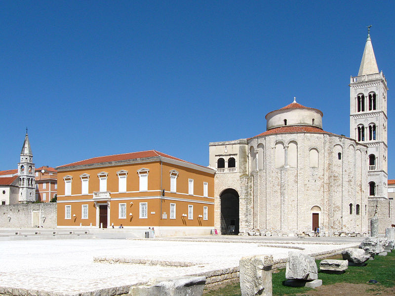 File:Forum in Zadar.jpg