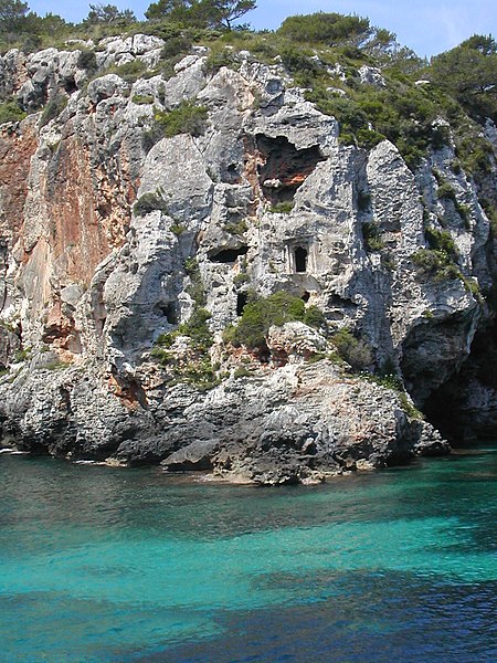 File:Cales Coves.jpg