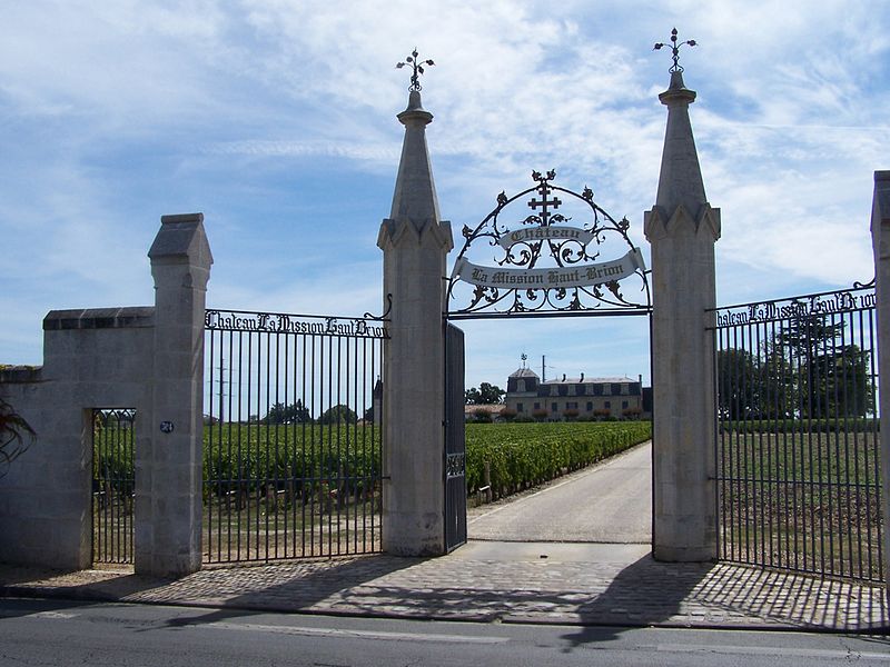 Файл:Pessac Mission Haut-Brion 01.jpg