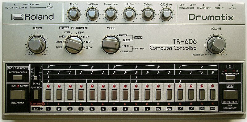 Archivo:Roland TR-606.jpg