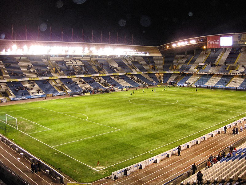 Archivo:Estadio Riazor 2.jpg