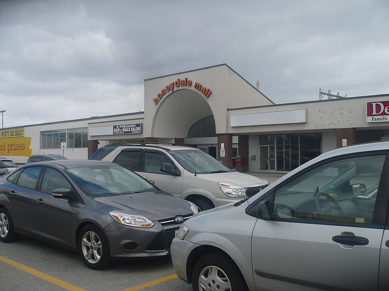 File:Honeydale Mall Exterior.jpg