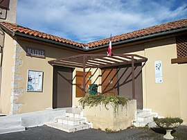 The town hall in Seilhan