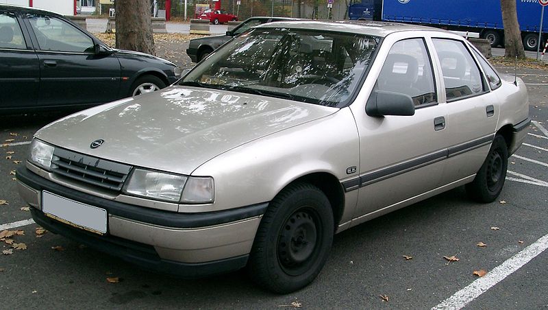 File:Opel Vectra front 20071102.jpg