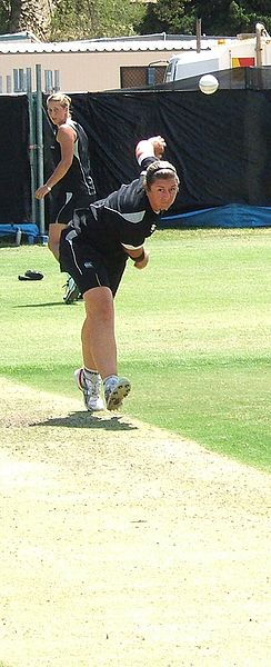 File:Abby Burrows bowling 8.jpg