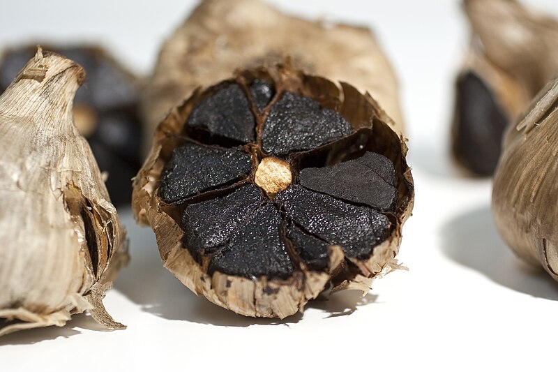 Файл:Black garlic.jpg