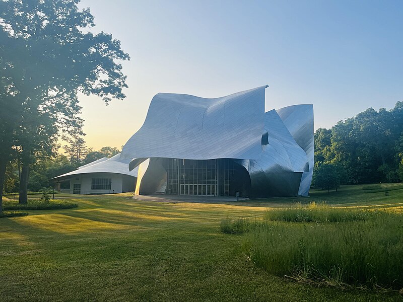 File:Fisher Center at Bard.jpg