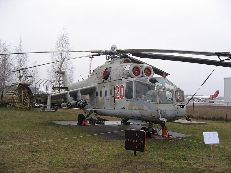 Archivo:Mil Mi-24A Hind.jpg