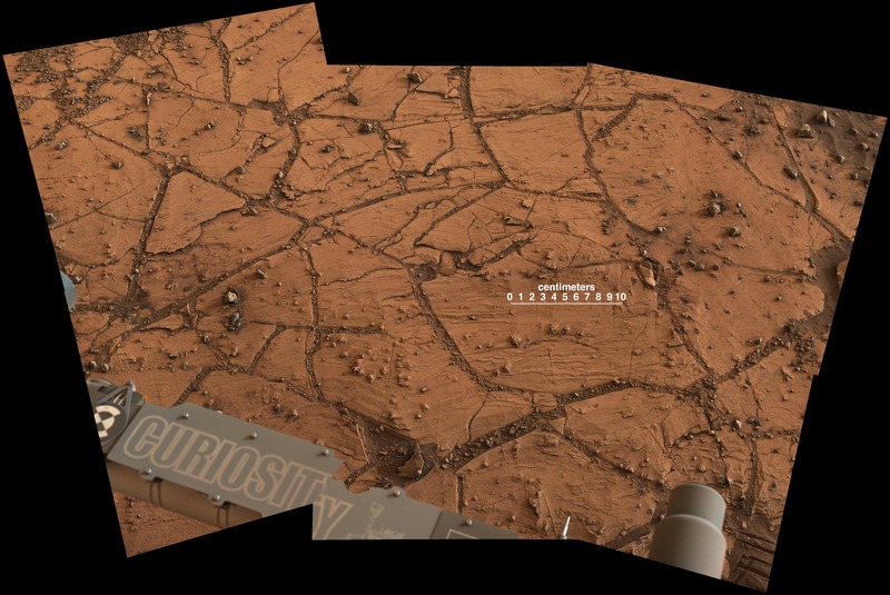 File:PIA18881-MarsCuriosityRover-PahrumpHillsBedrock-20141109.tif