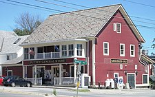 Putney General Store, built 1840-1900[4]