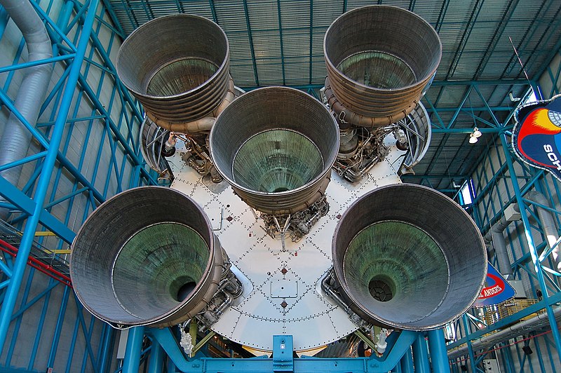 Файл:Saturn V Rocket Booster.jpg