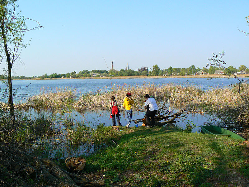 File:Supiy-Novy-Bykiv-10-05-2009.jpg