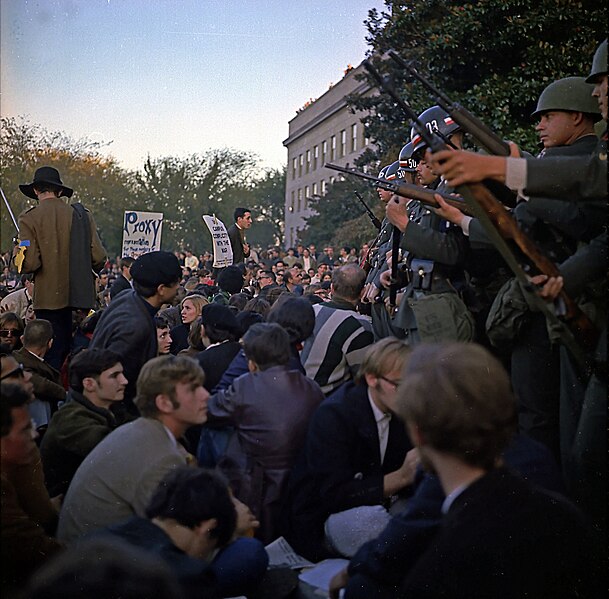 File:Vietnamprotestors.jpg