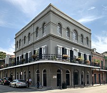 Three-storey rectangular building