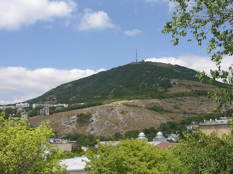 Файл:Mashuk mountain.jpg