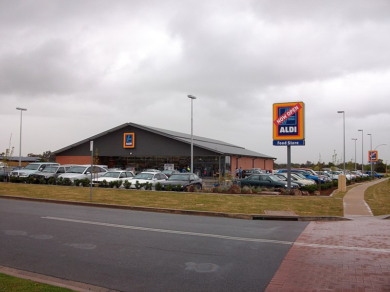 File:ALDI Glenfield Park.jpg