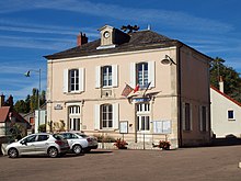 Alligny-Cosne-FR-58-mairie-a5.jpg