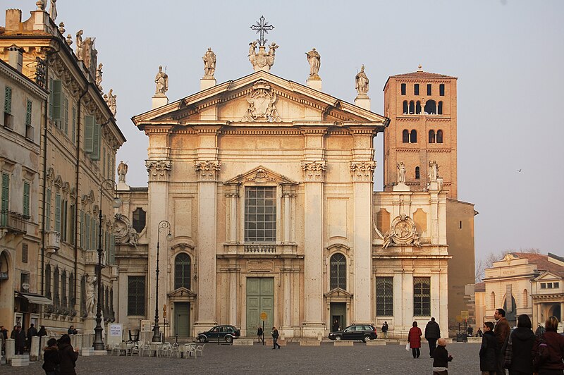 File:Duomo di Mantova.JPG