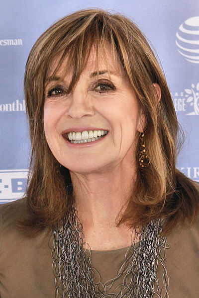 Archivo:Linda Gray 2015.jpg