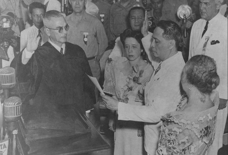 File:ManuelRoxasfirstinauguration.jpg